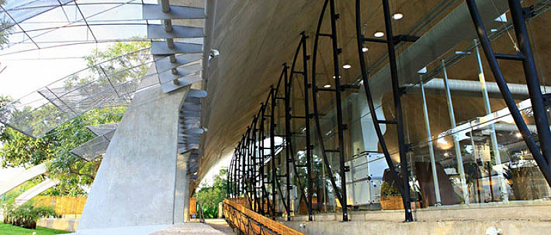 Onda de calor | Concreto é solução usada por cidades para contribuir com conforto climático