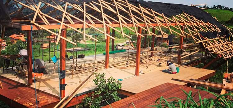 Curso de Bioconstrução em Bambu ensina a construir sem poluir