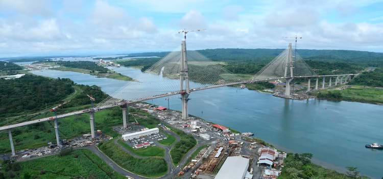 Ponte de concreto protendido mais longa do mundo próximo de ser concluída no Canal do Panamá