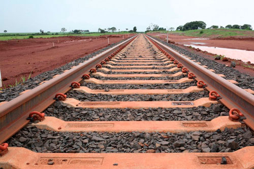 Setor privado apresenta 64 pedidos de novas ferrovias