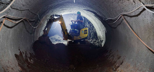 Sabesp constrói túnel sob a marginal Tietê