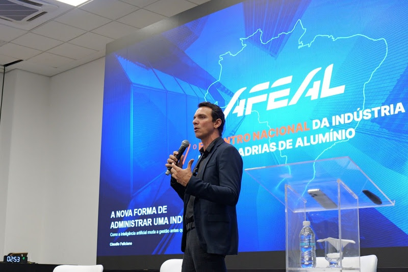 Reforma Tributária e inteligência artificial pautam modernização da indústria de esquadrias no 7º Encontro AFEAL