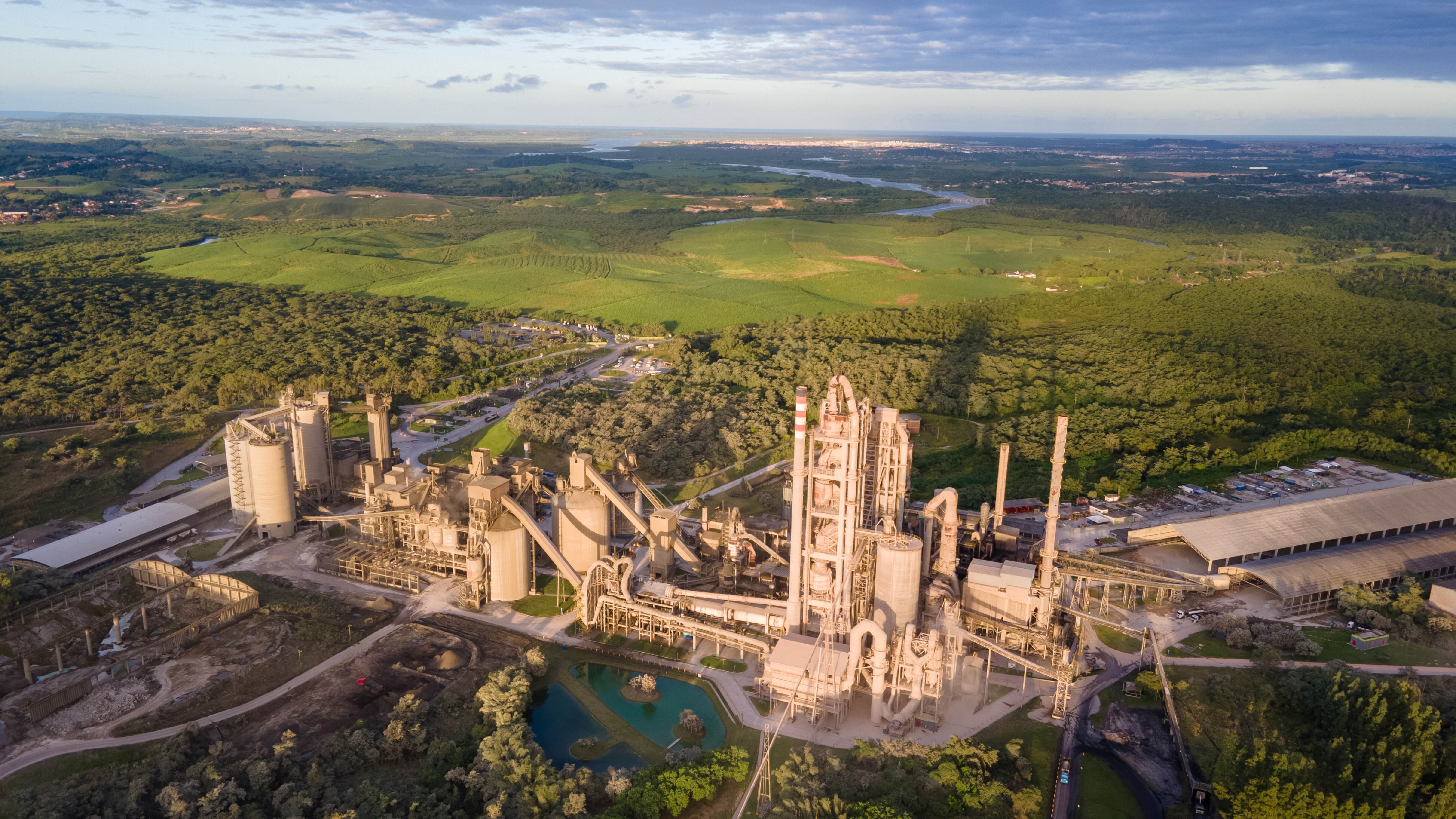 Votorantim Cimentos avança em seu programa de investimentos de  R$ 5 bilhões em competitividade estrutural