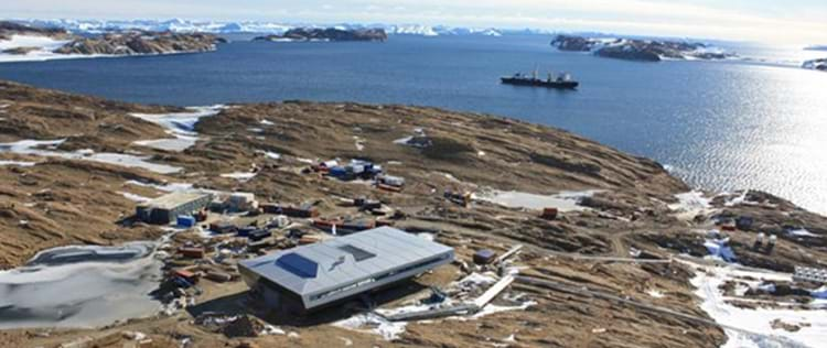 Estação polar é considerada construção exemplar