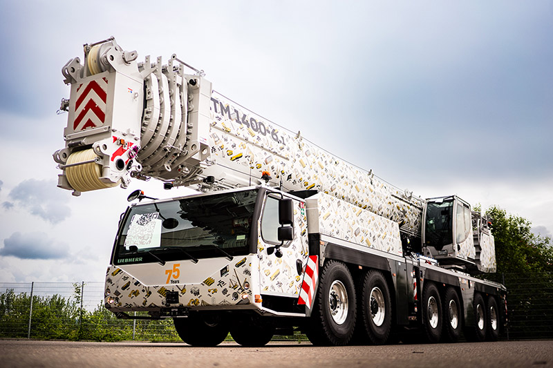 Robusto, com longo alcance e de fácil operação: A Liebherr apresenta o LTM 1400-6.1, o guindaste de 6 eixos mais potente do mundo