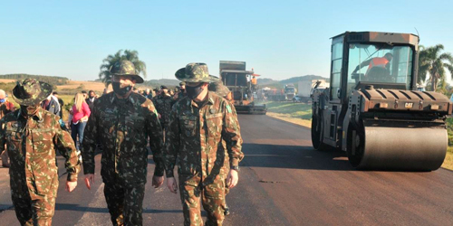 Exército entrega novo trecho duplicado da BR 116, entre Guaíba e Tapes