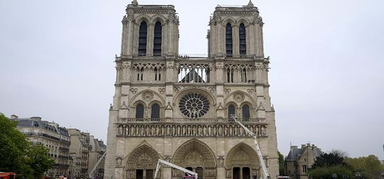 O titânio pode ser a chave para reconstruir a catedral de Notre-Dame