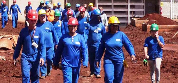 Mulheres já são mais de 200 mil na construção civil